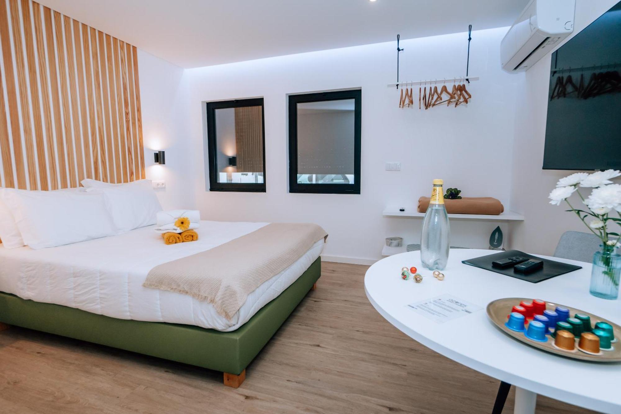 Azores Smart Ponta Delgada (Sao Miguel)